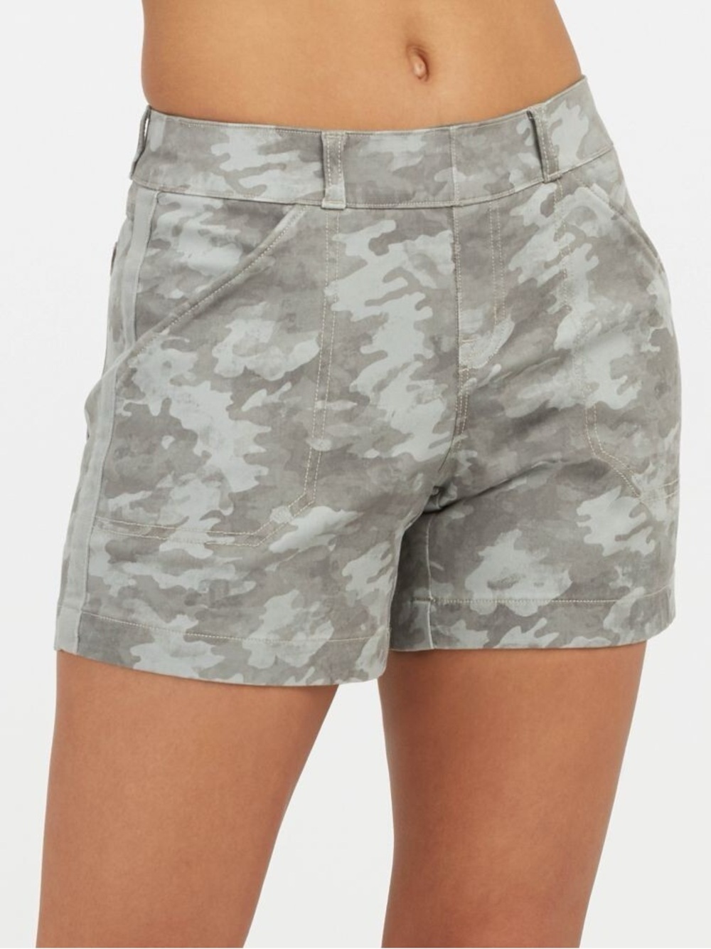 Spanx Women’s Medium Camo Shorts Gray Green Pull On Stretch Utility Pockets